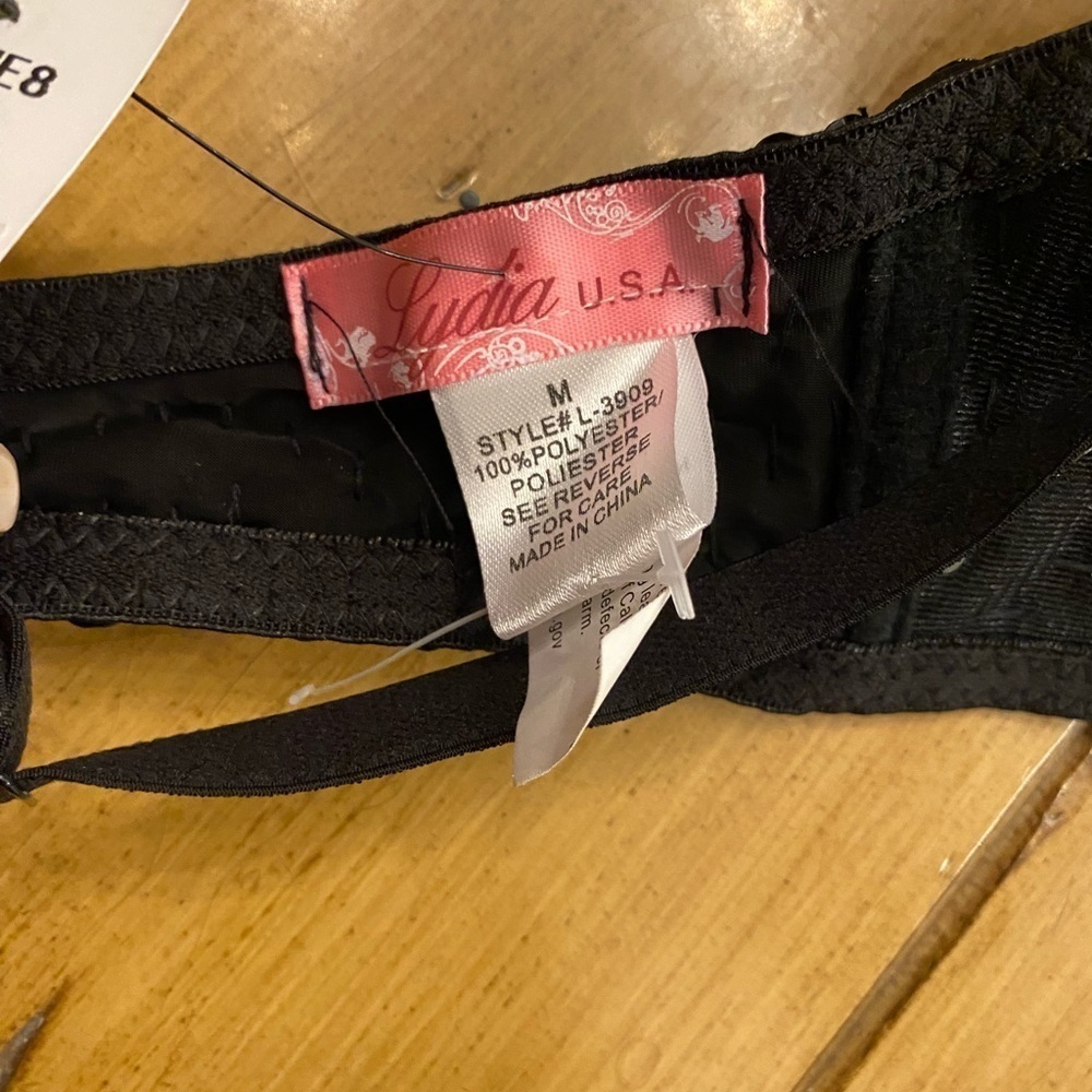 Women’s Black Sexy Bra Sequin Beaded New 30B-C size medium - Picture 8 of 14